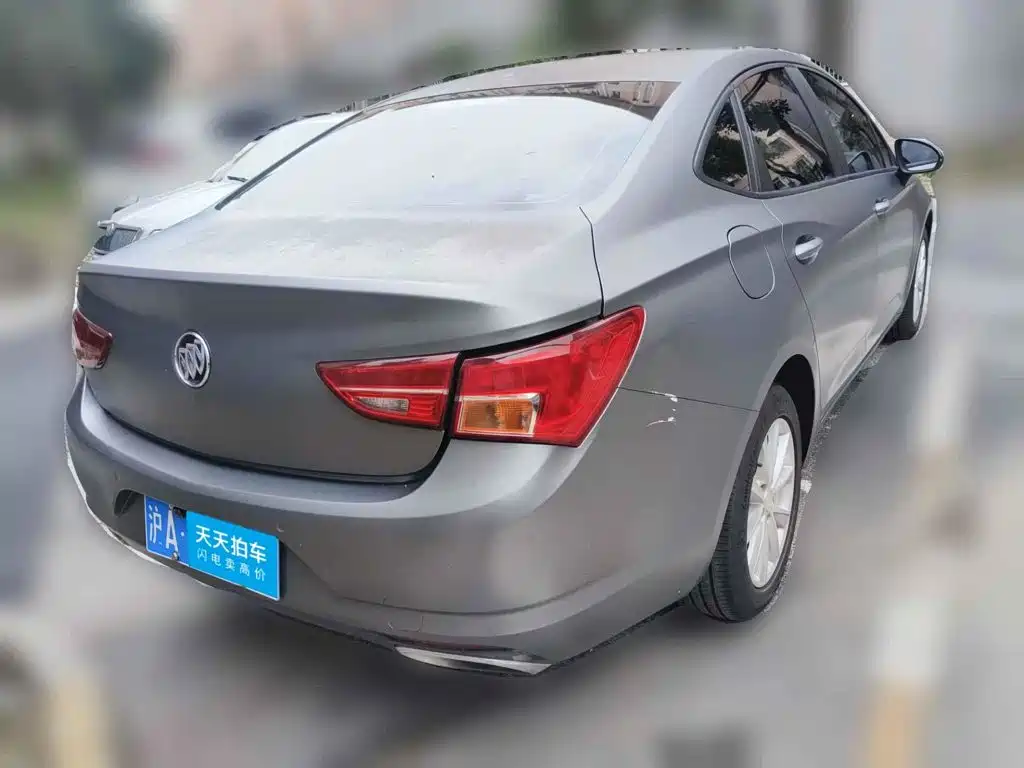 Фото 2 - Buick Verano