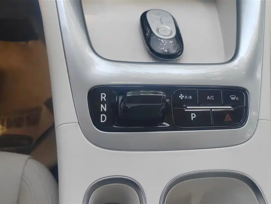 Geely Galaxy Galaxy Stellar 6 2025 Model 60km Free Edition фото 16