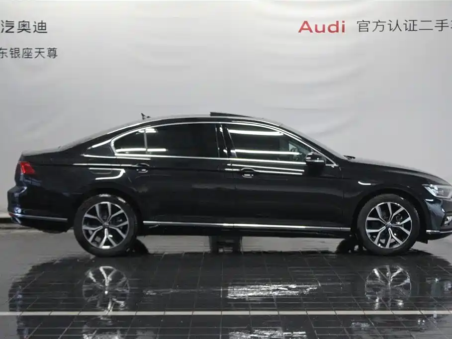 Volkswagen Magotan 2020 330TSI DSG Leading фото 4