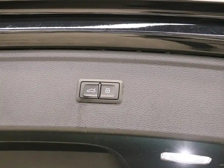 Audi Q5L 2020 45 TFSI Exclusive Fashion фото 19