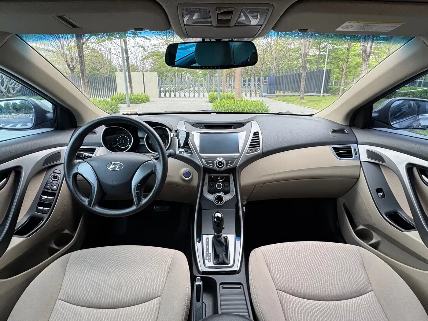 Photo 13 - Hyundai Langdong