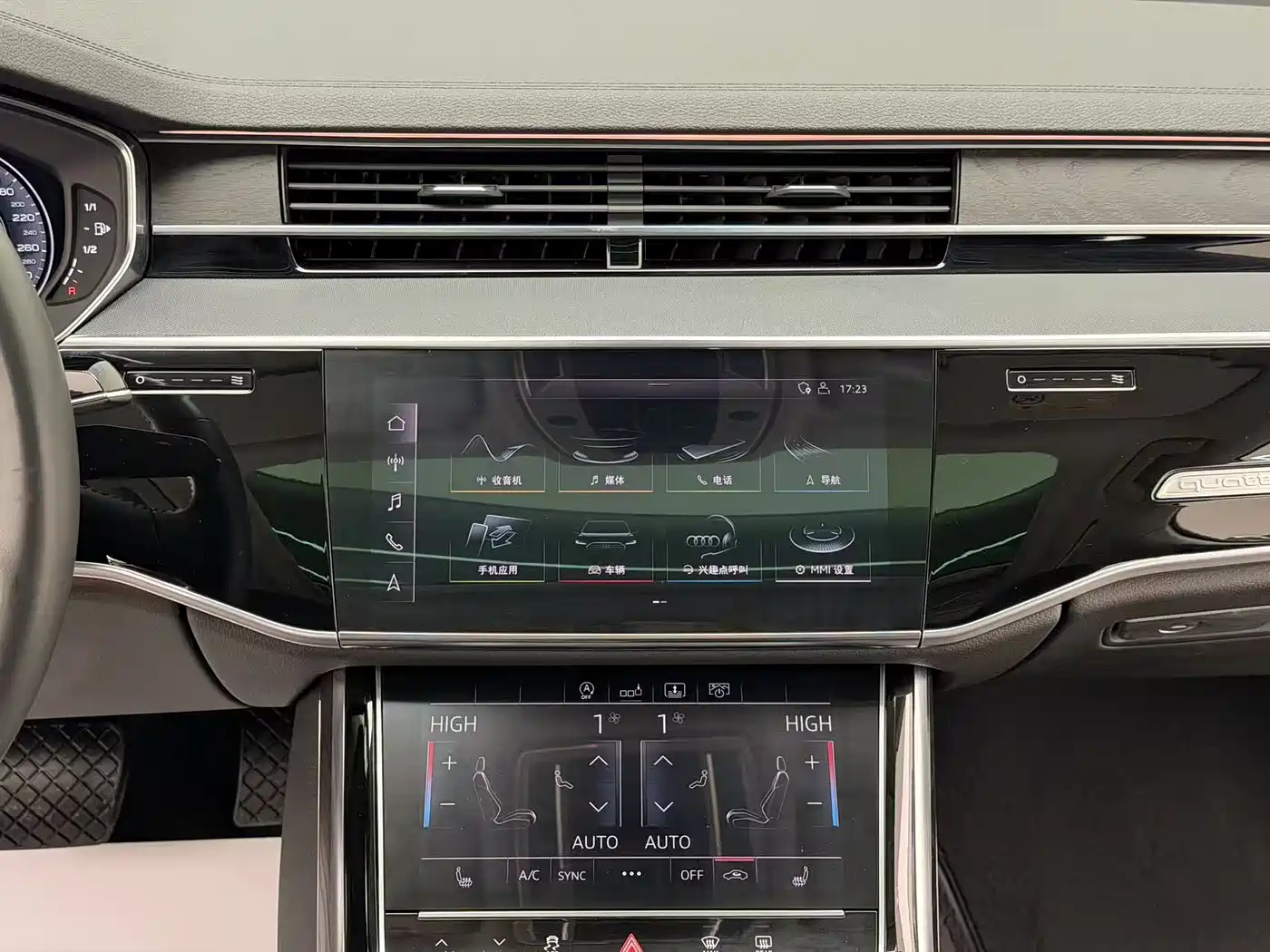 Audi A8 2018 A8L 55 TFSI quattro Launch Premium фото 20