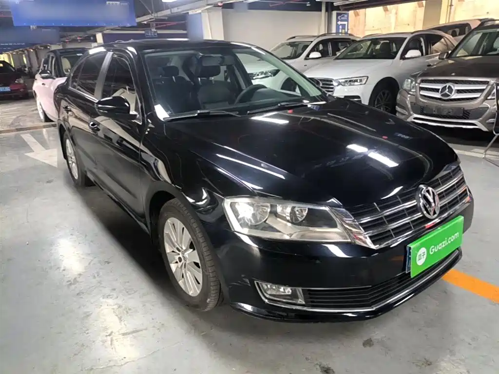 Volkswagen Lavida 2013 Facelift Classic 1.6L Automatic Comfort фото 4