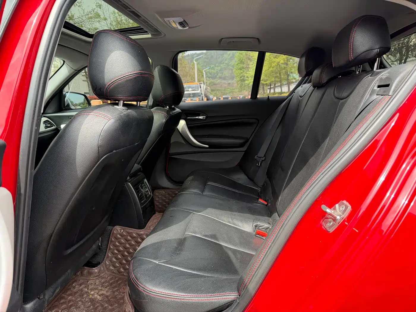 BMW 1 Series (Import) 2013 Facelift 118i Leading Model фото 5
