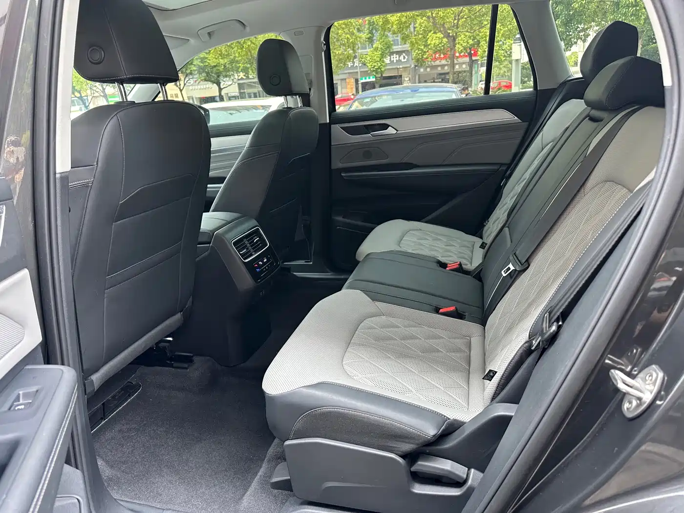 Volkswagen Talagon 2024 380TSI 4WD R-Line Touring фото 9