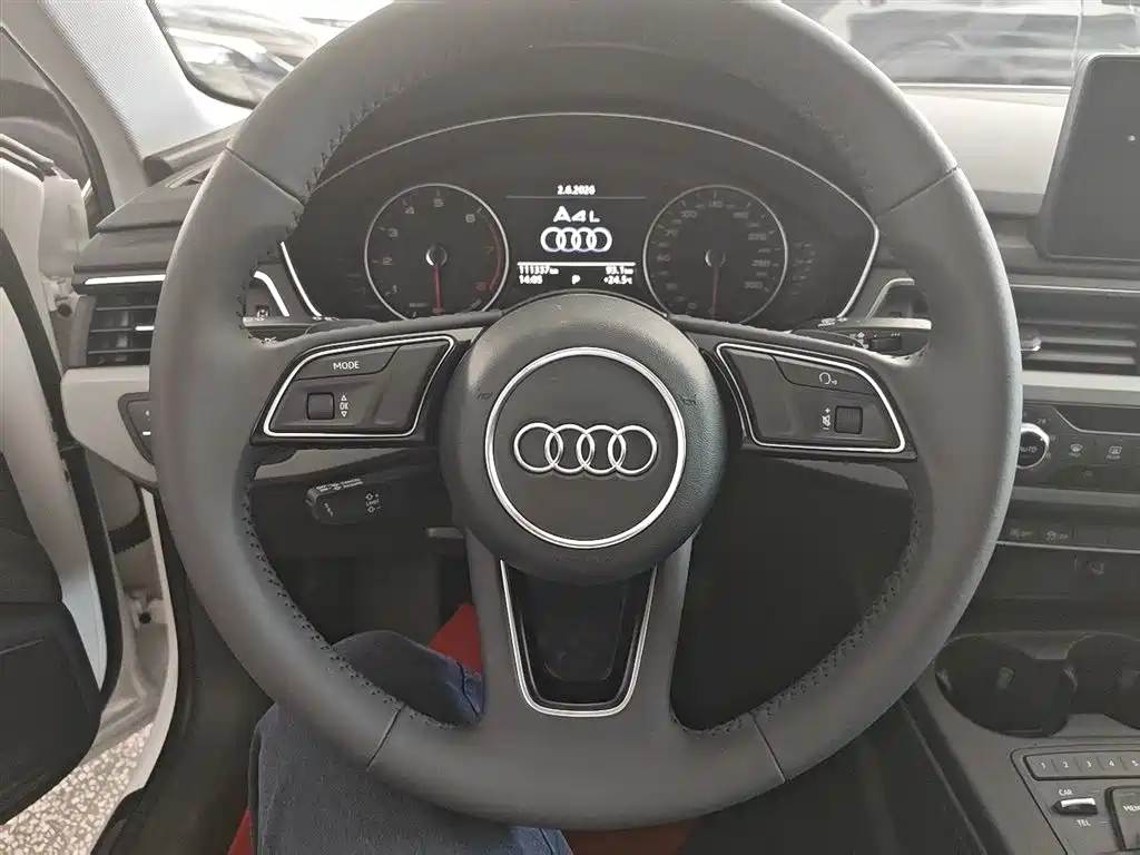 Audi A4L 2017 Plus 40 TFSI Progressive фото 17