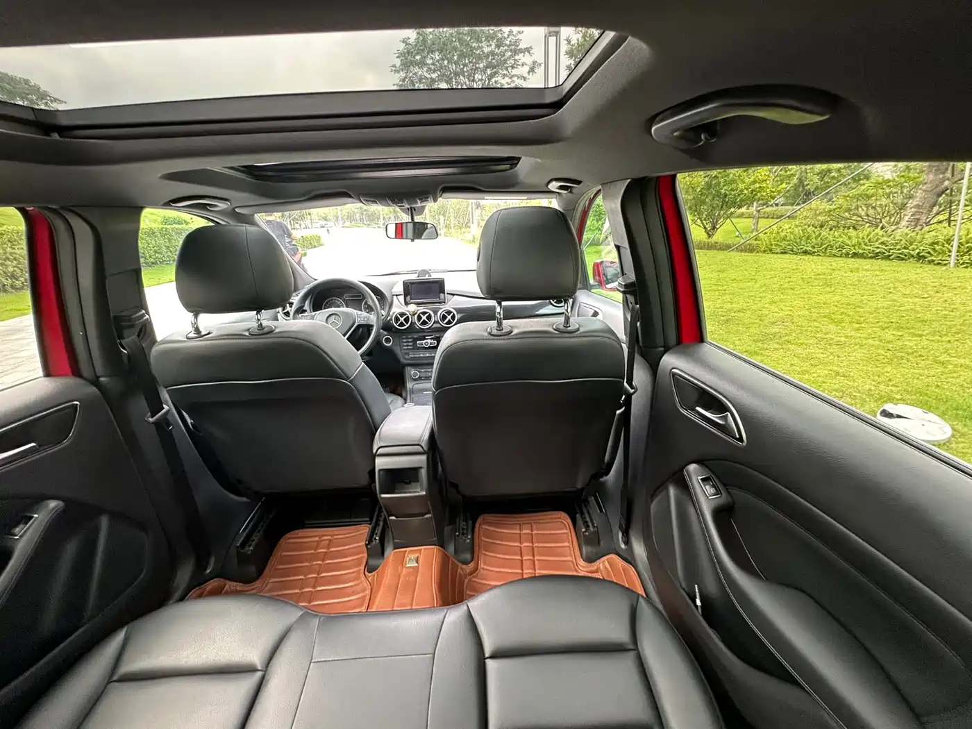 Mercedes-Benz B-Class 2012 B 180 фото 10