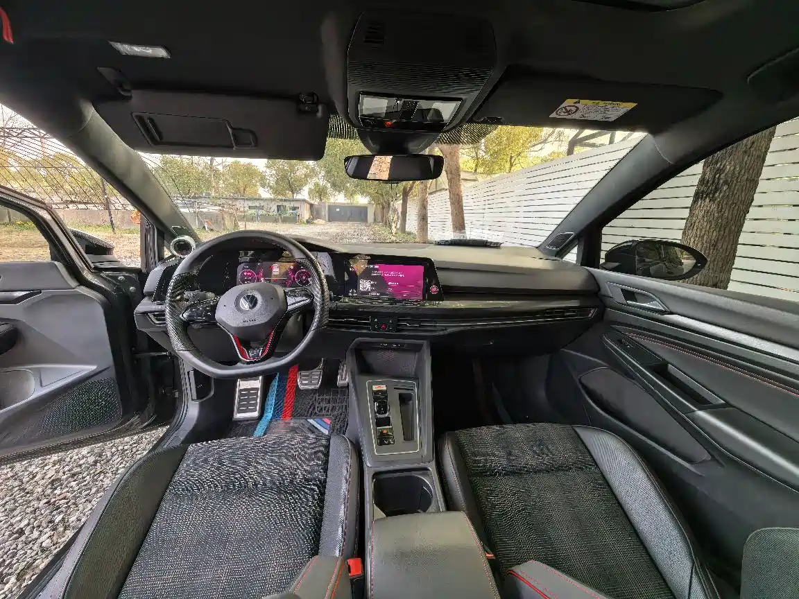 Volkswagen Golf GTI 2021 380TSI DSG GTI фото 14