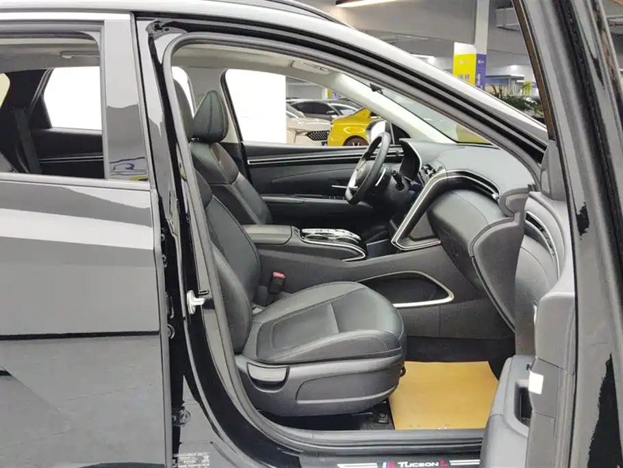 Hyundai Tucson 2023 Tucson L 1.5T Automatic 2WD GLX Elite Edition фото 8