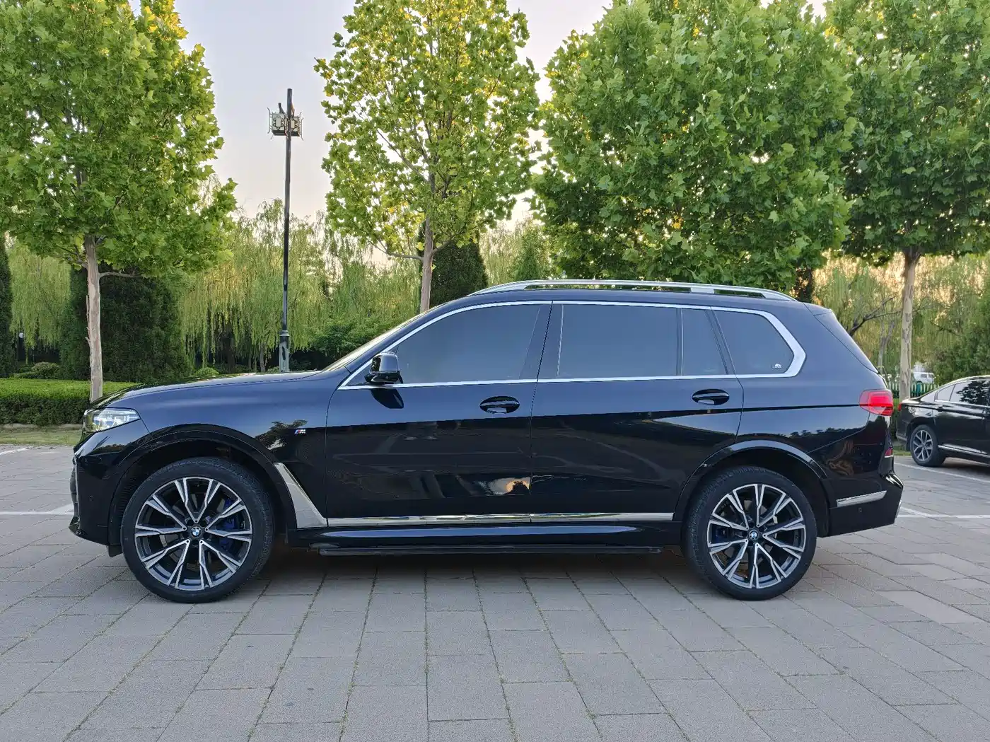 BMW X7 2020 xDrive40i Executive M Sport Package фото 3