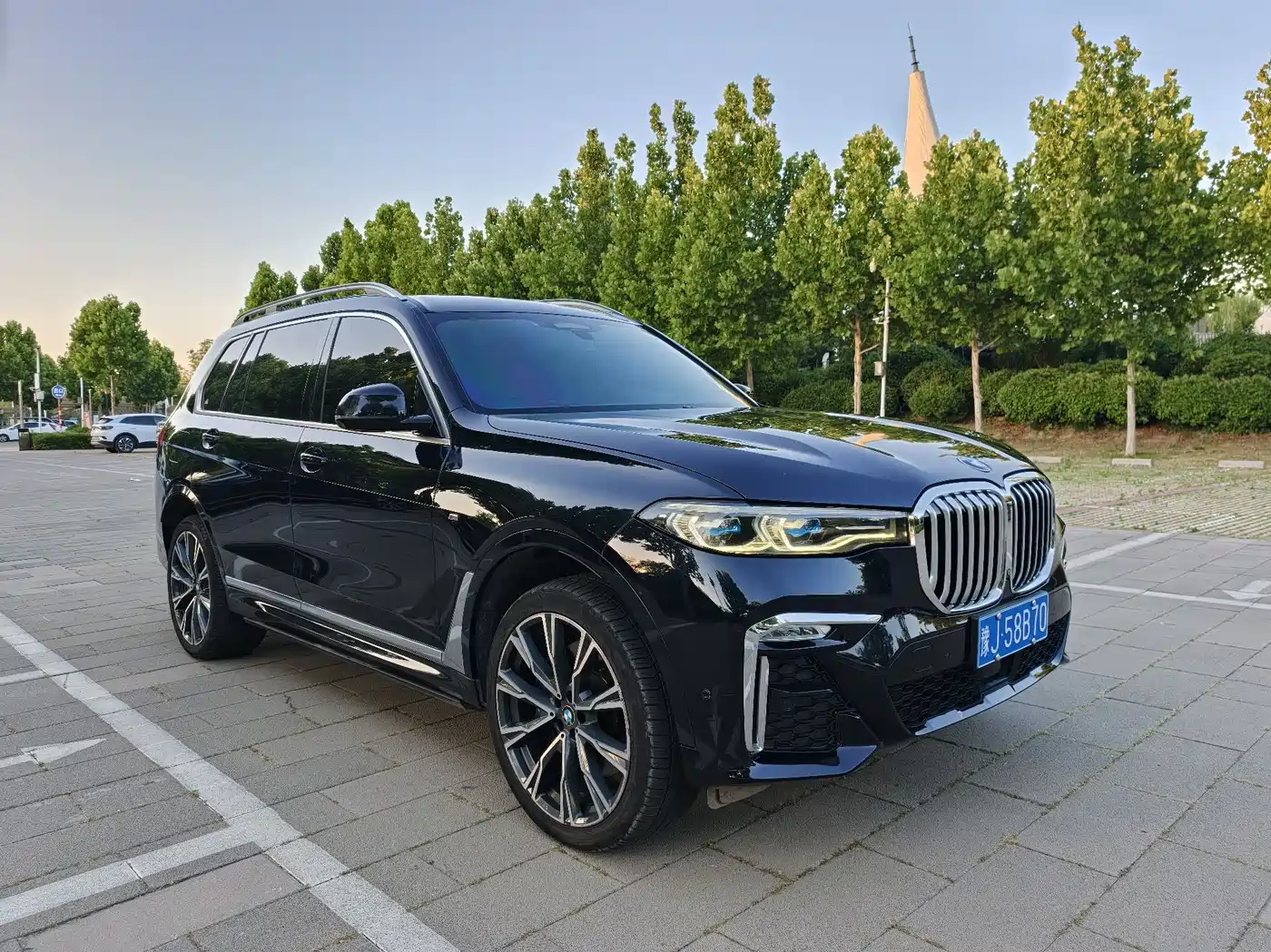BMW X7 2020 xDrive40i Executive M Sport Package фото 8