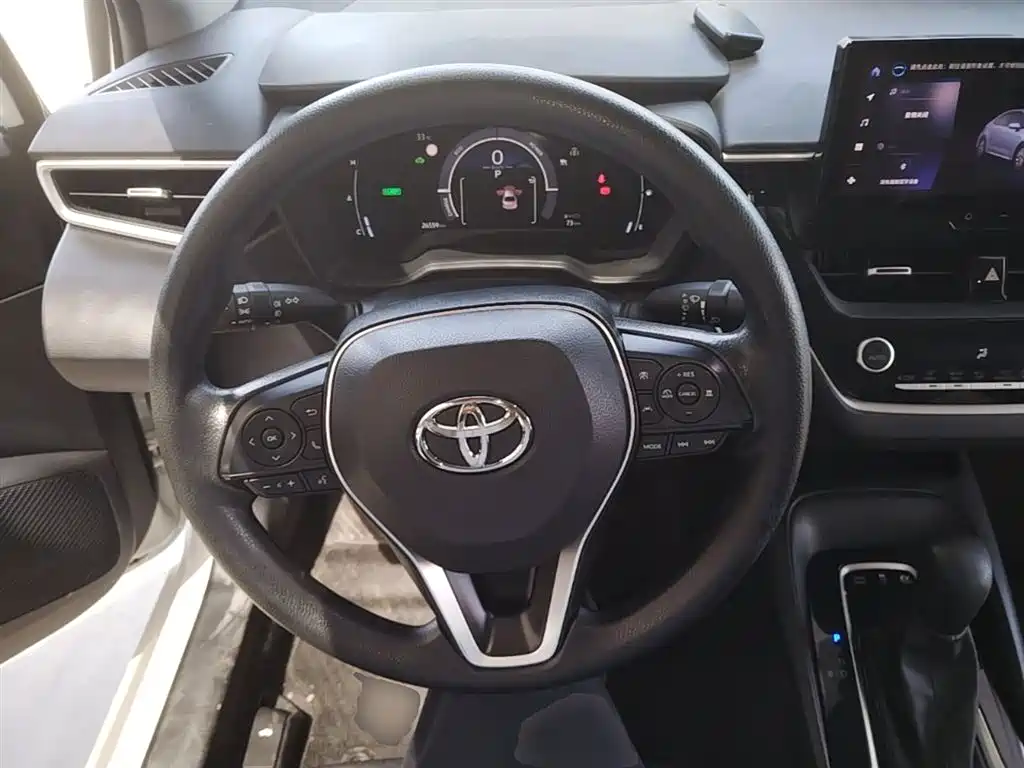Toyota Corolla 2023 1.8L Smart Hybrid Dual Engine Elite Edition фото 11