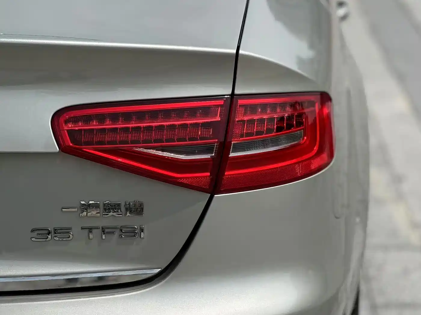 Audi A4L 2016 35 TFSI Automatic Technology фото 13