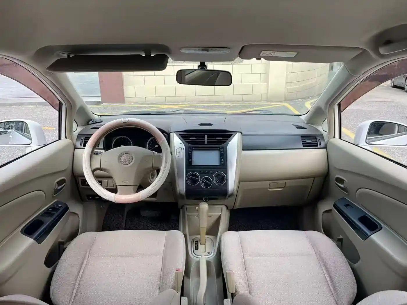Venucia D50 2012 2012 1.6L Auto Prestige Edition