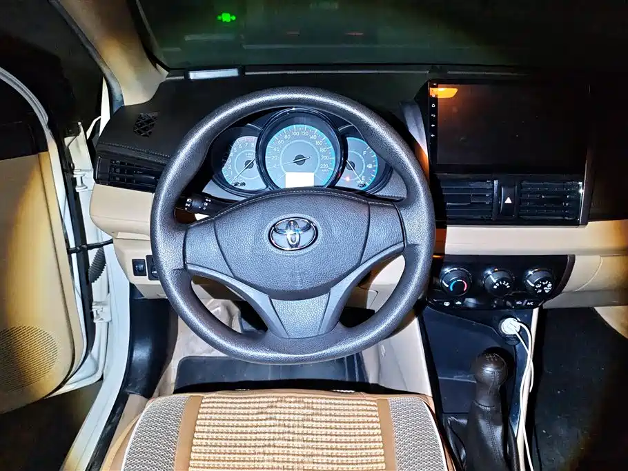 Toyota Vios 2014 1.3L Manual Stylish Edition фото 15