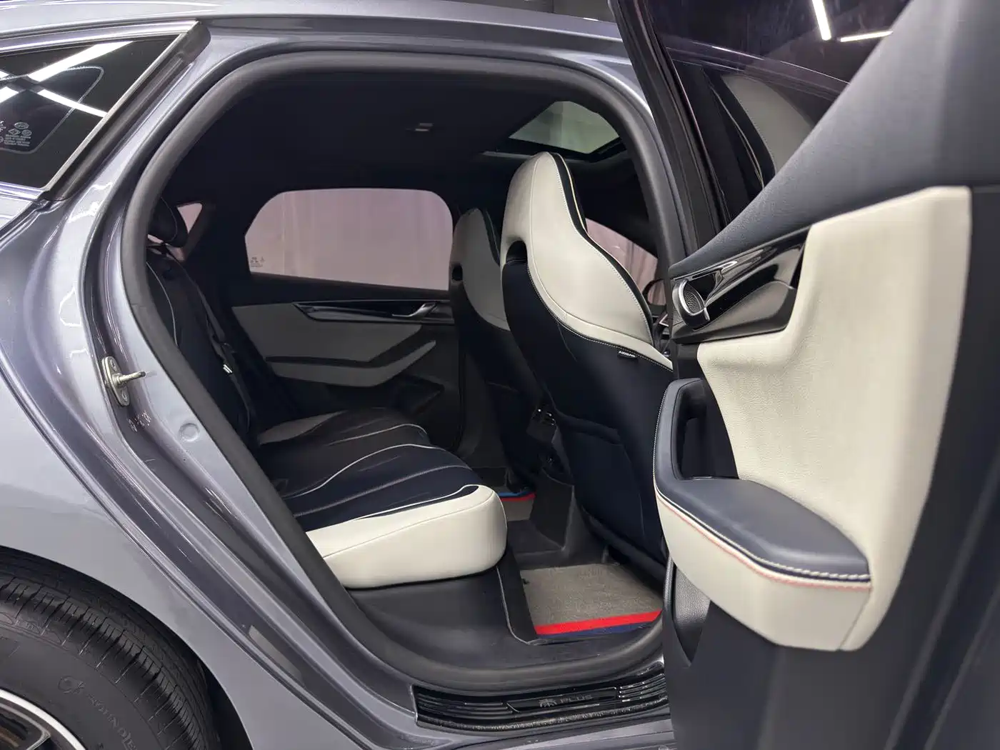 BYD Qin PLUS 2021 DM-i 55KM Flagship фото 16