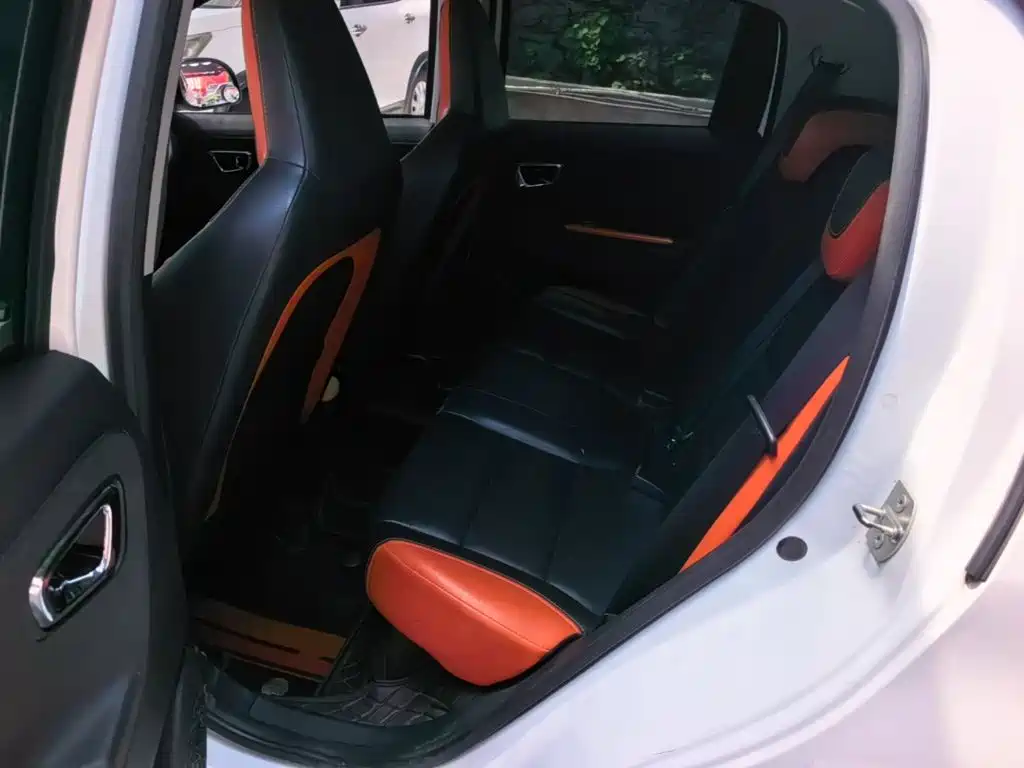 Geely Yuanjing X1 2018 2017 1.3L Auto Player Edition