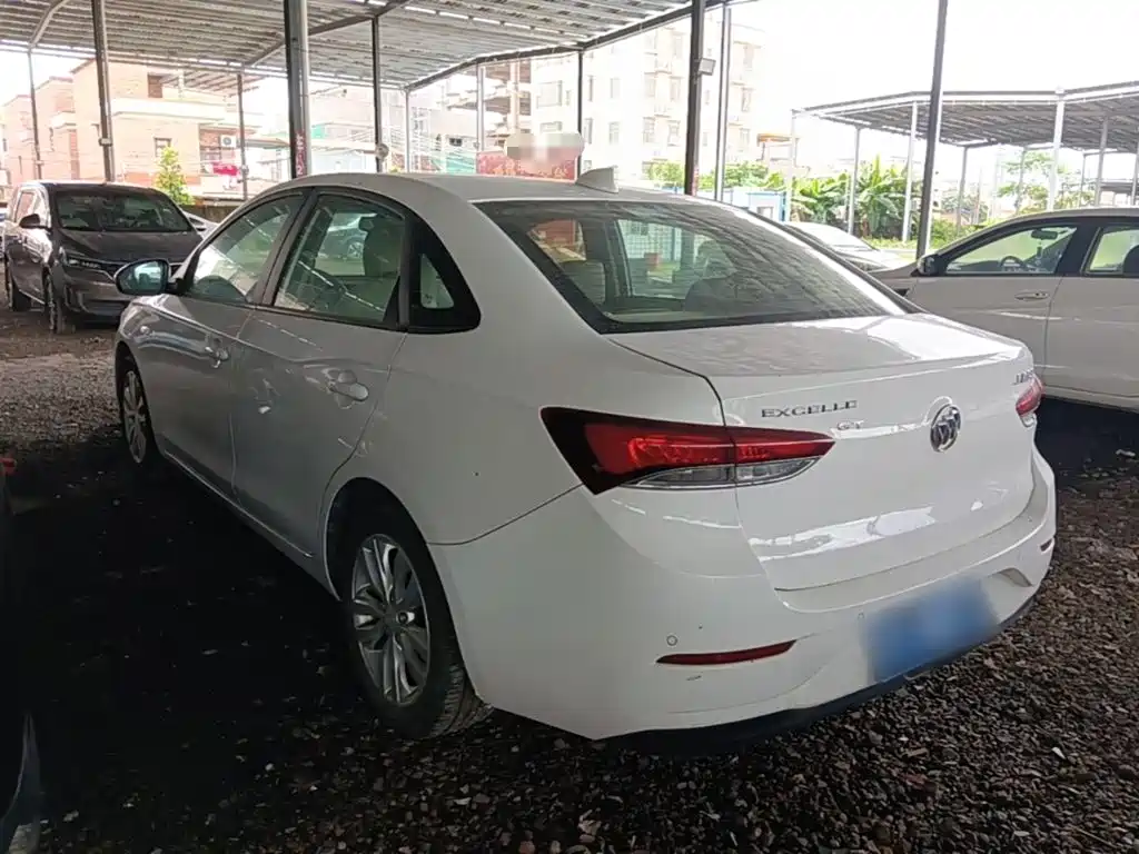 Фото 5 - Buick Excelle