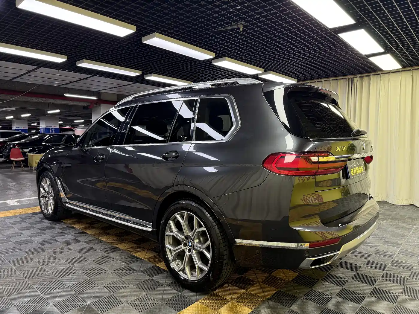 BMW X7 2019 xDrive40i Leading Luxury Package фото 10