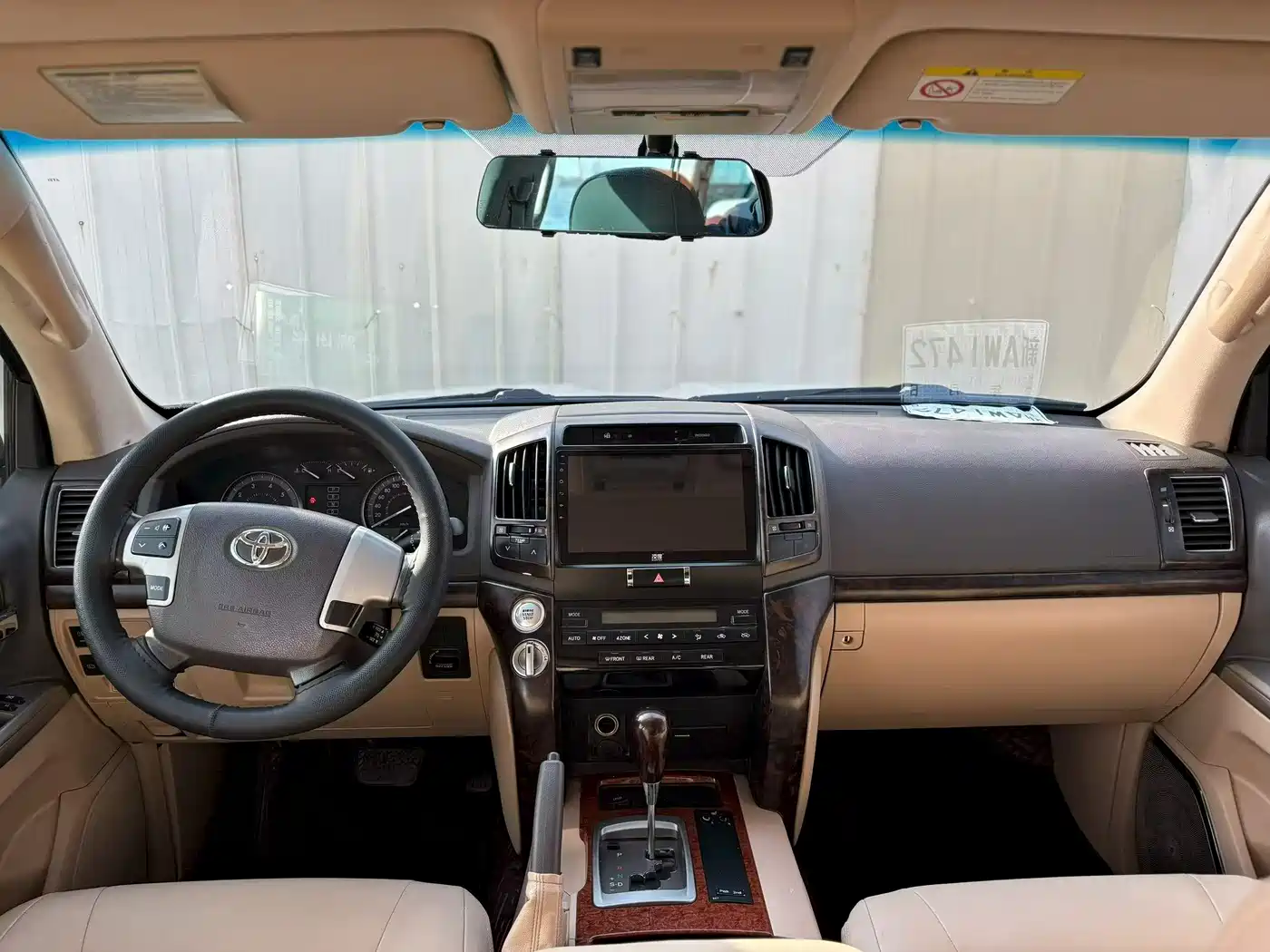Toyota Land Cruiser 2012 4.0L Automatic VX фото 5
