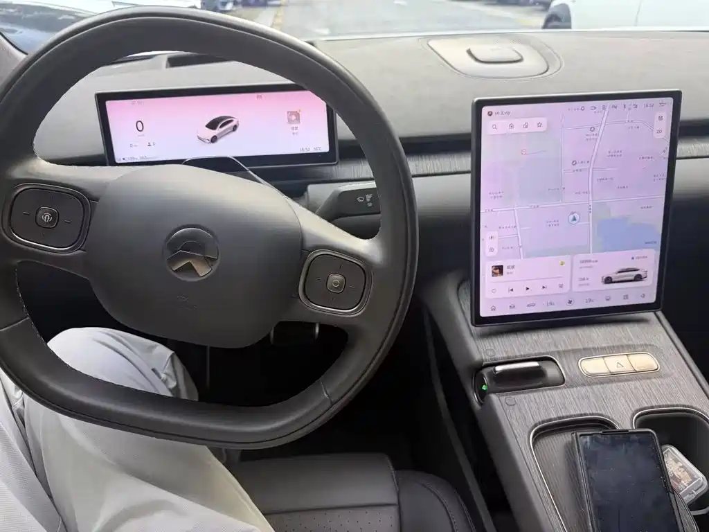 NIO ET7 2025 2024 75kWh Executive Signature Edition