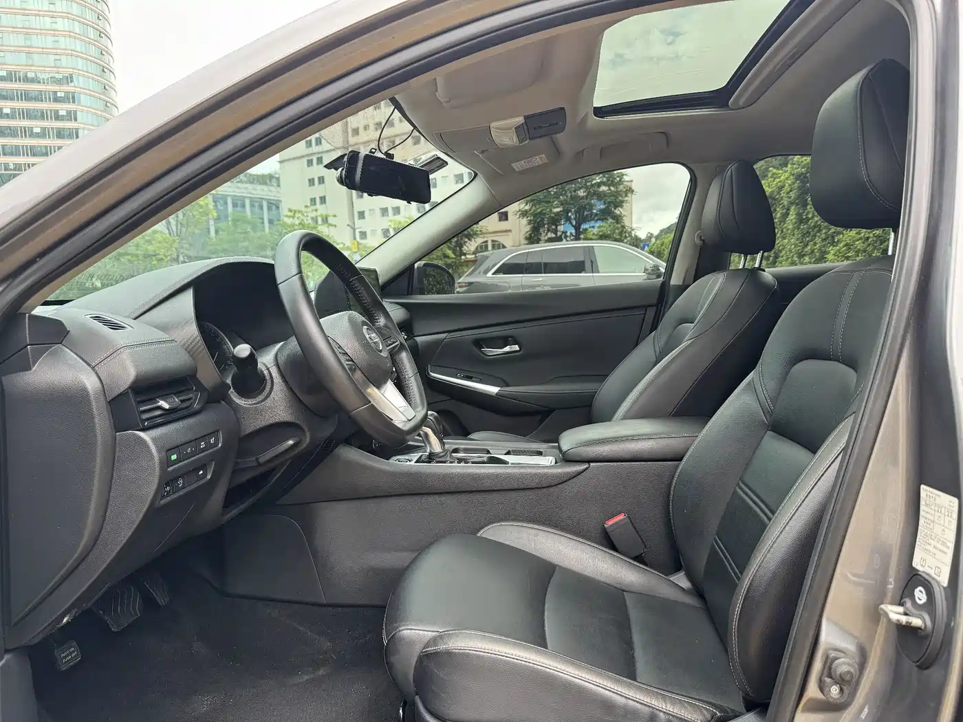 Фото 4 - Nissan Sylphy