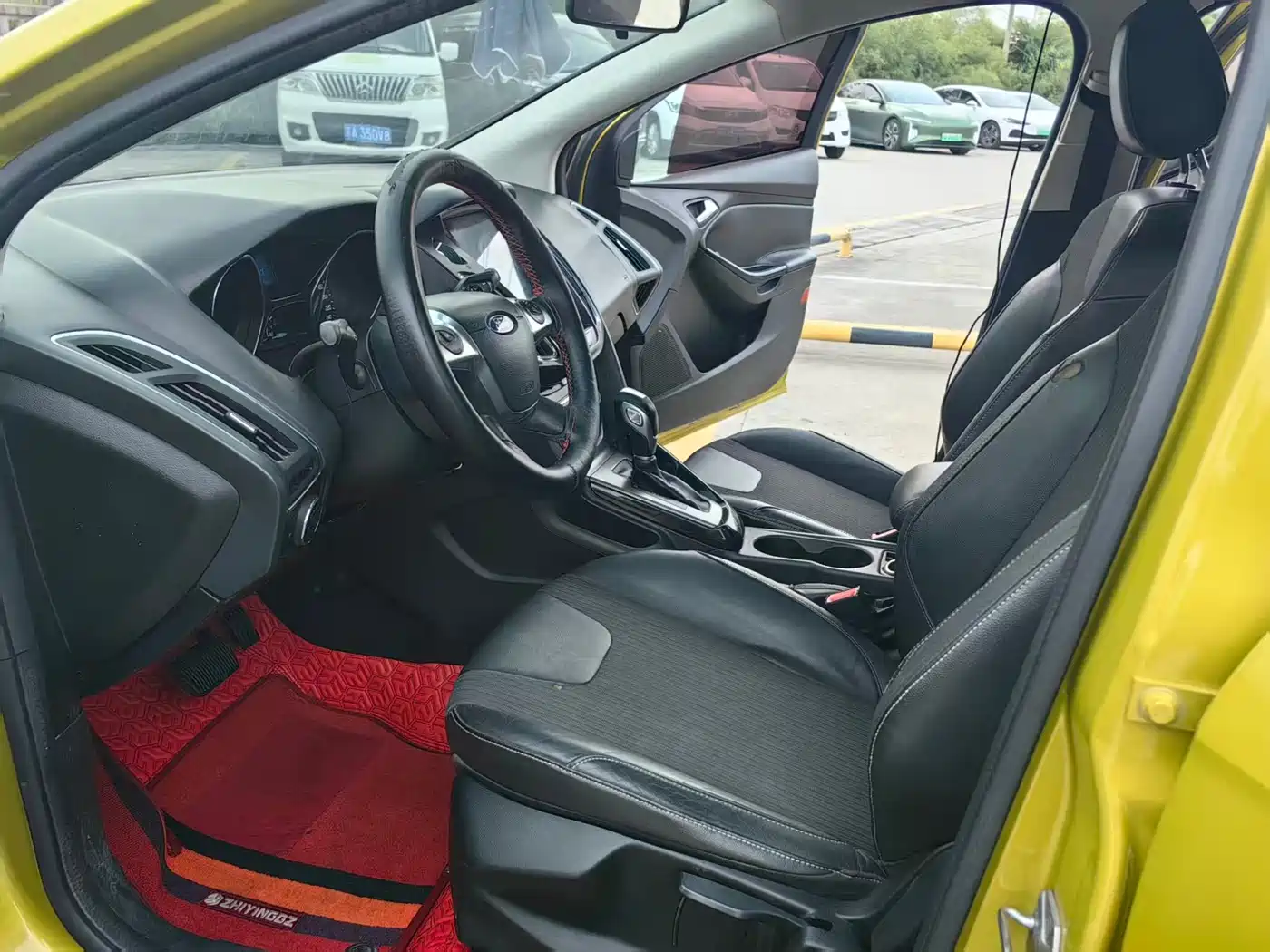 Photo 4 - Ford Focus