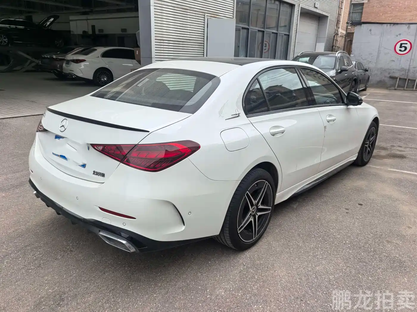 Mercedes-Benz C-Class 2025 C 260 L Night Sport Edition фото 7