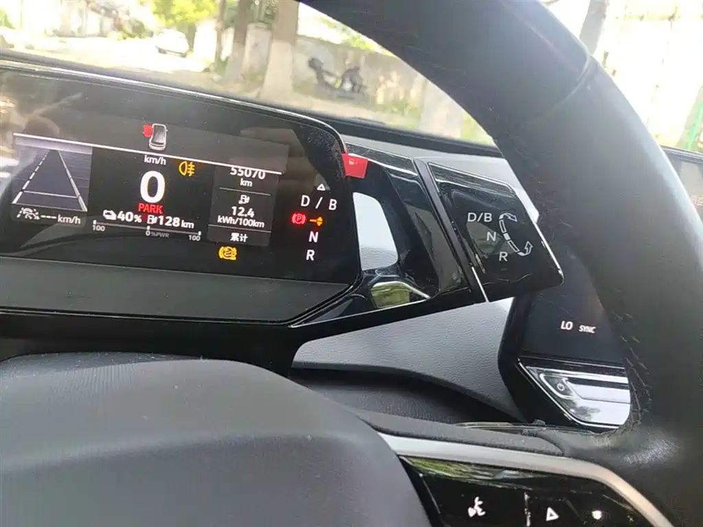 Volkswagen ID.3 2023 Upgraded Pure Intelligence Edition фото 14