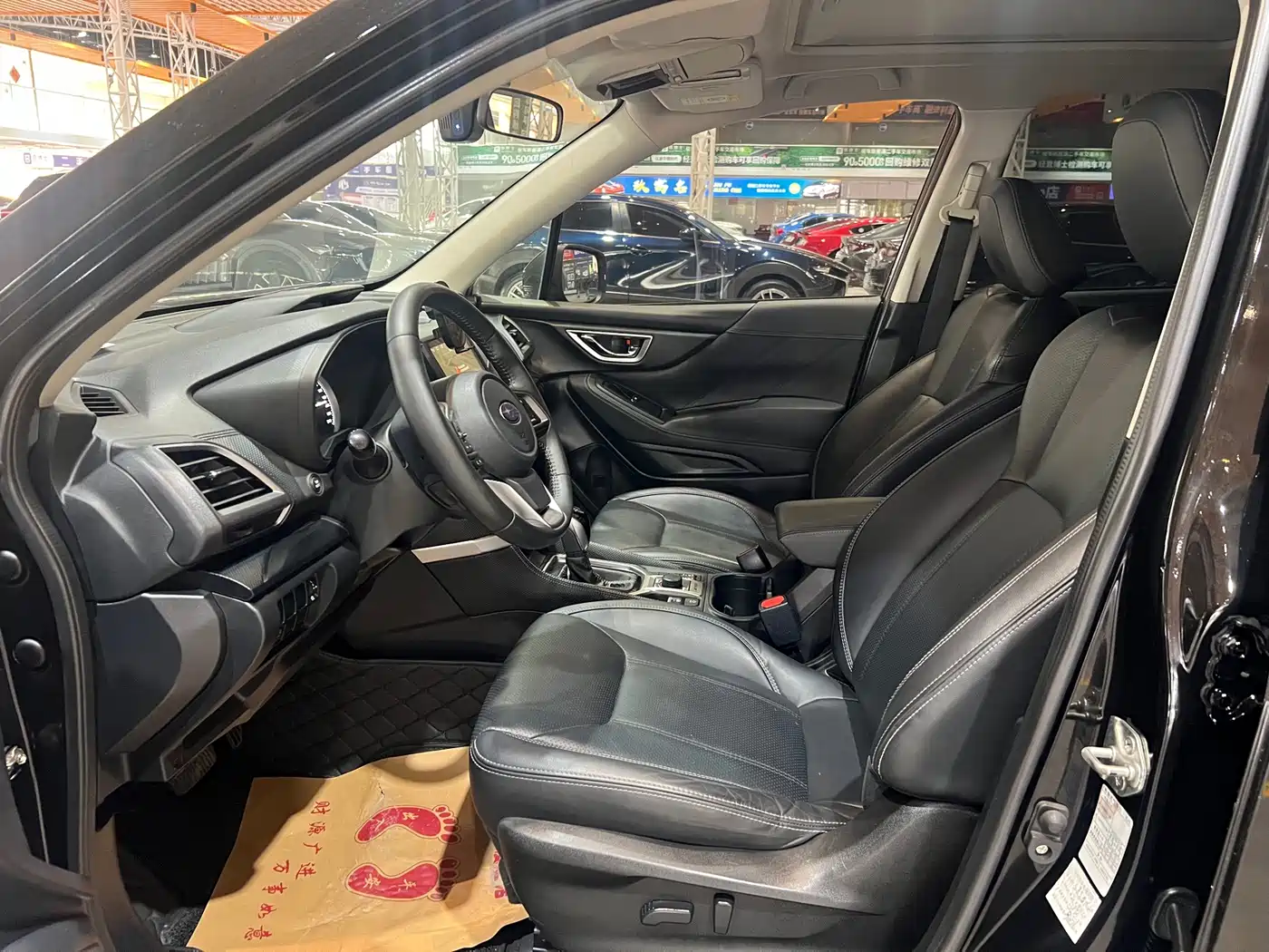 Фото 4 - Subaru Forester
