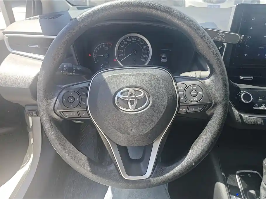 Toyota Corolla 2021 TNGA 1.5L CVT Elite Edition фото 15
