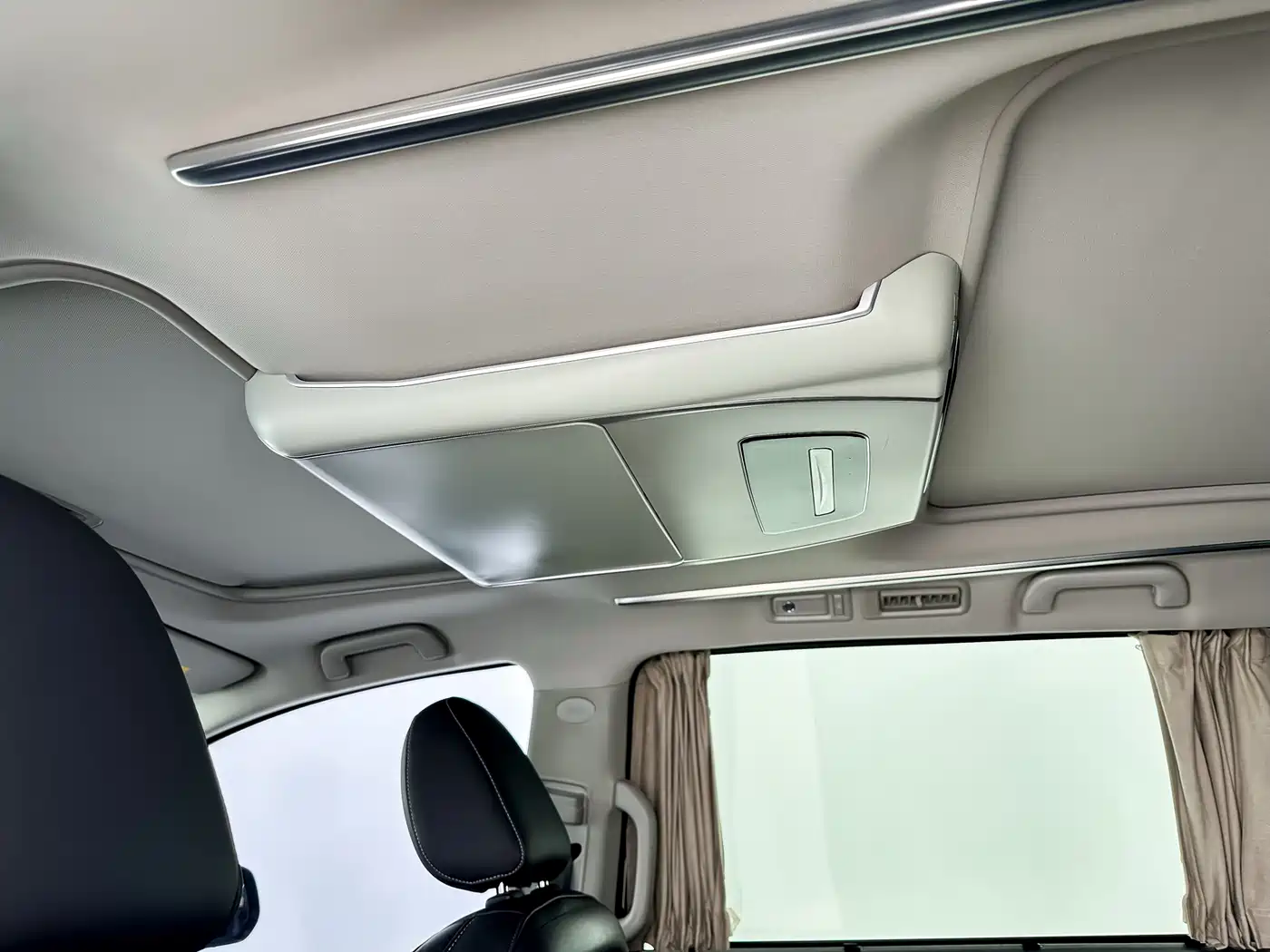 GAC Trumpchi Trumpchi M8 2021 Leading Show Series 390T Prestige Edition фото 12