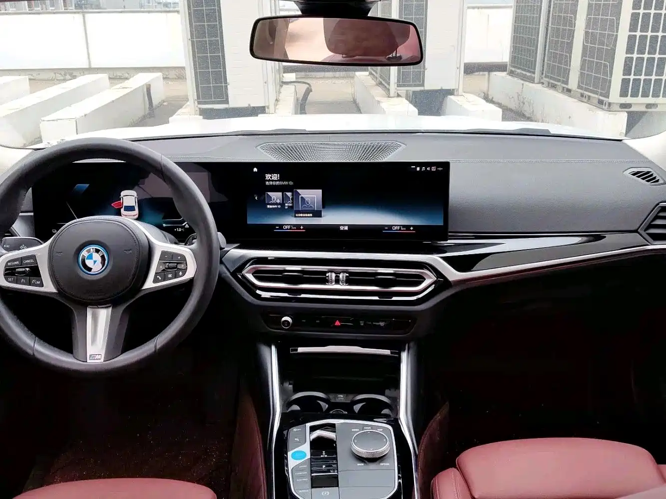 BMW I3