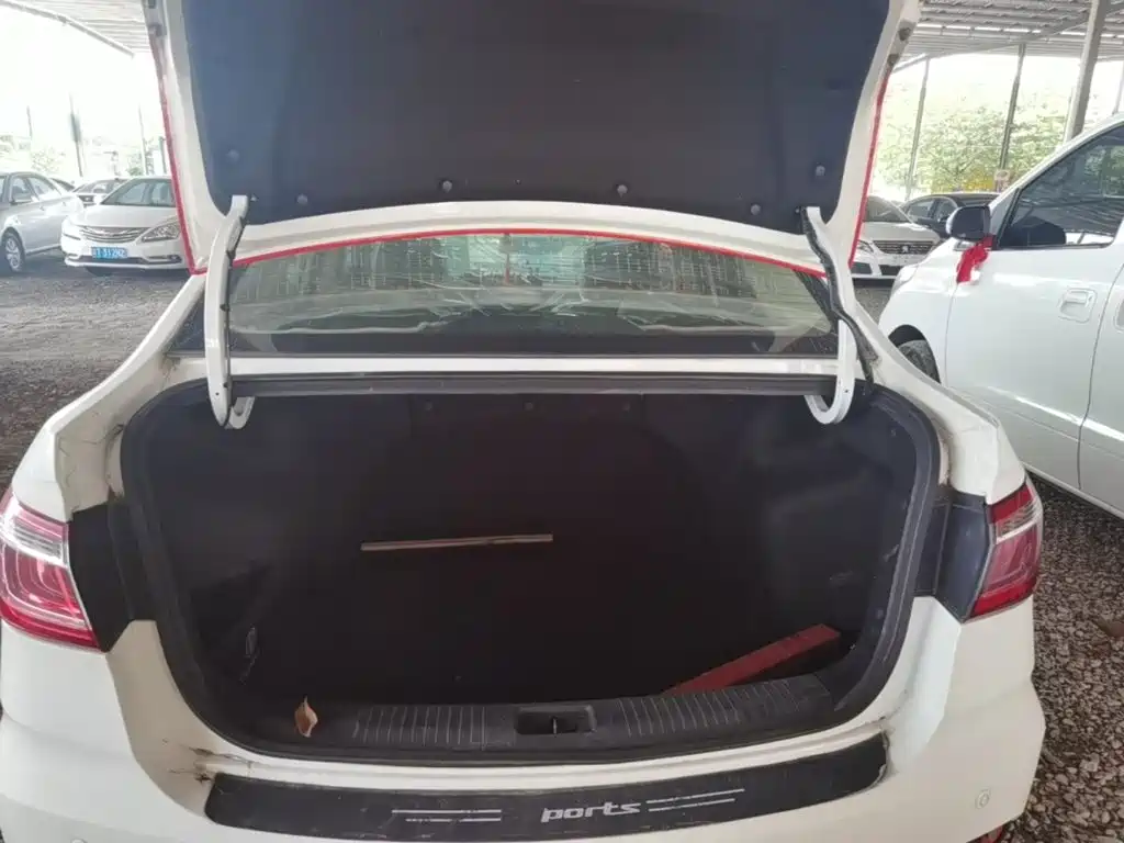 Changan Eado DT 2018 2018 1.6L Automatic Smart Edition