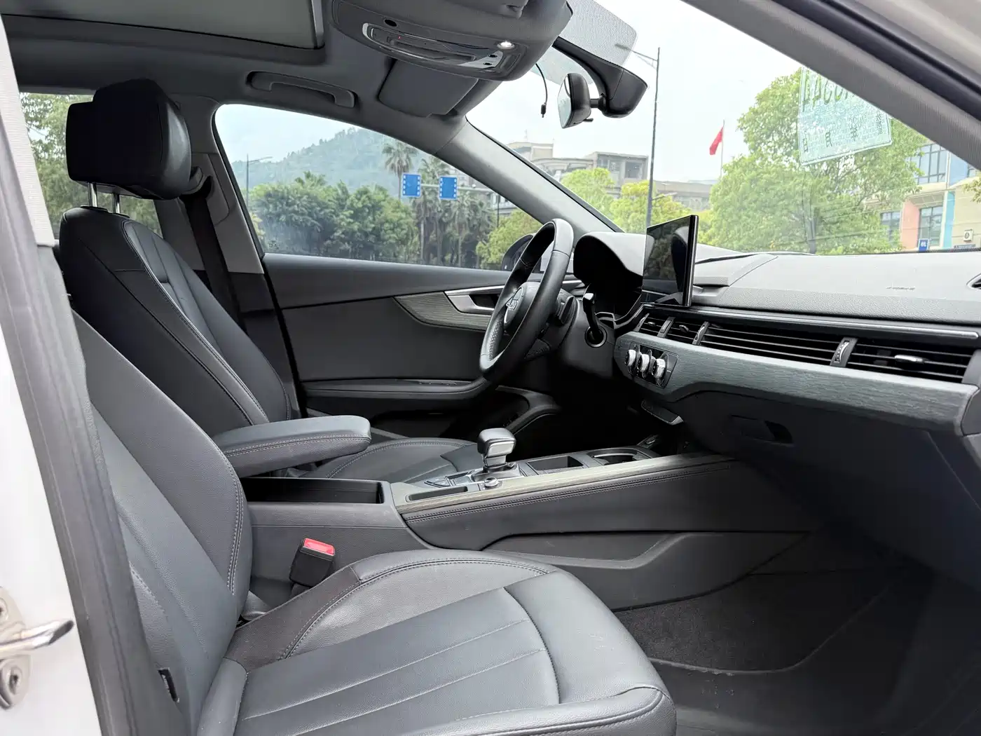 Audi A4L 2022 40 TFSI Luxury Elegance фото 11