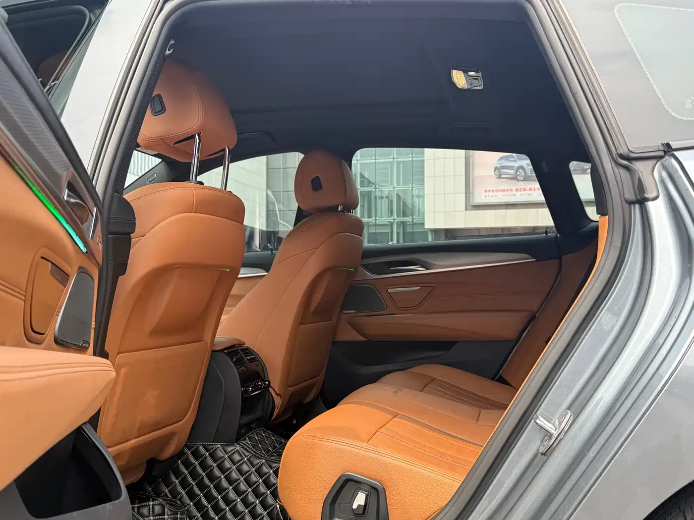BMW 6 Series GT 2019 630i M Sport Package фото 6