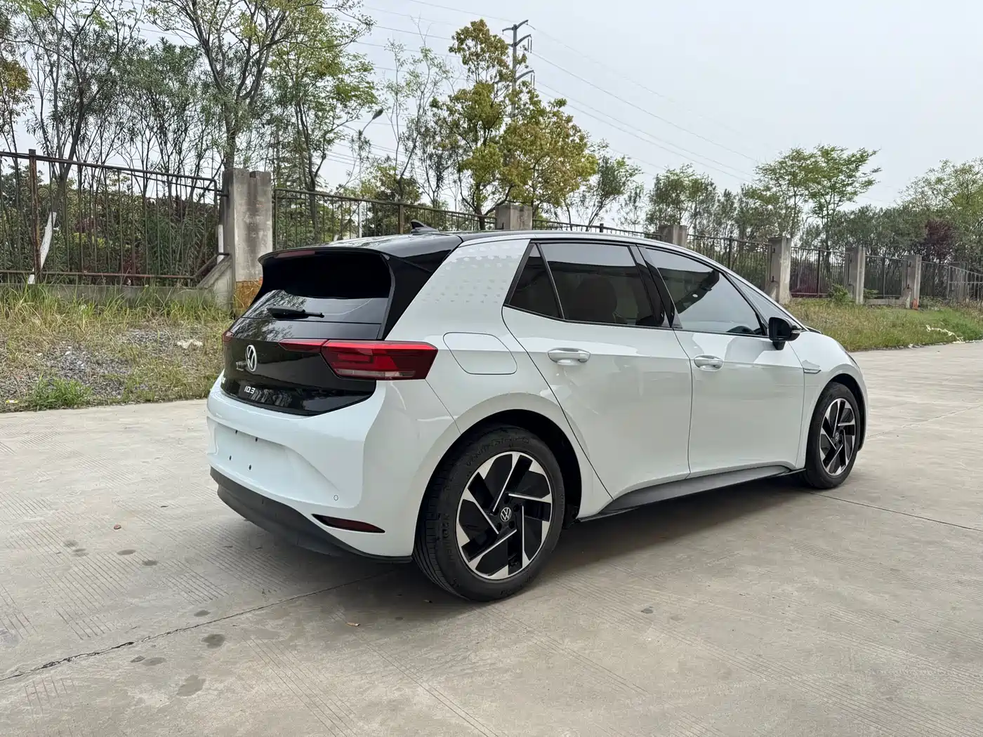 Volkswagen ID.3 2023 Upgraded Pure Intelligence Edition фото 6