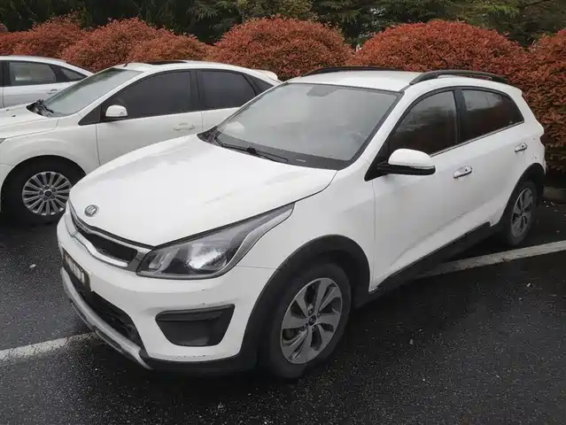 KIA KX CROSS