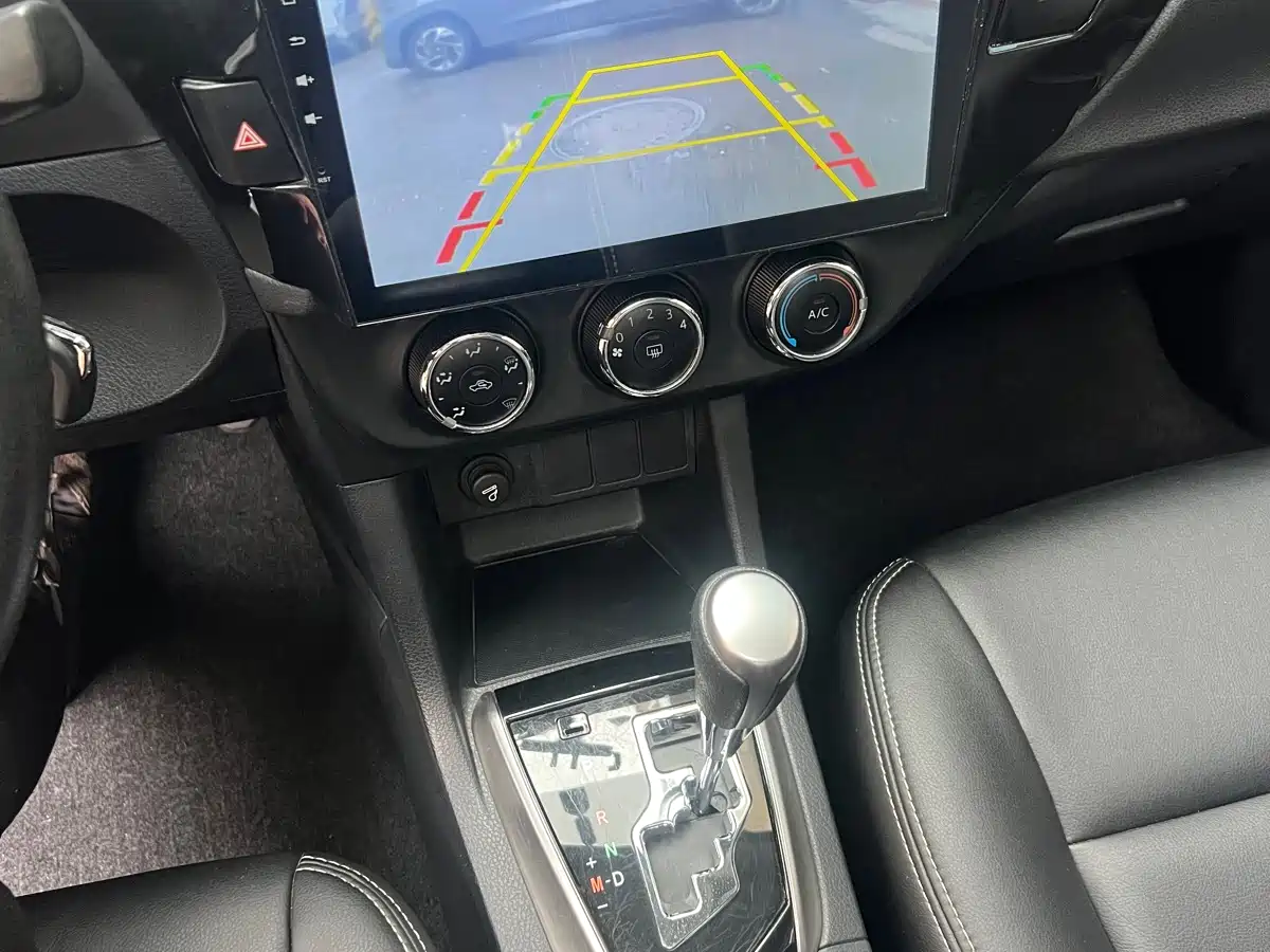 Toyota Levin 2016 1.6G CVT Elite Edition фото 6