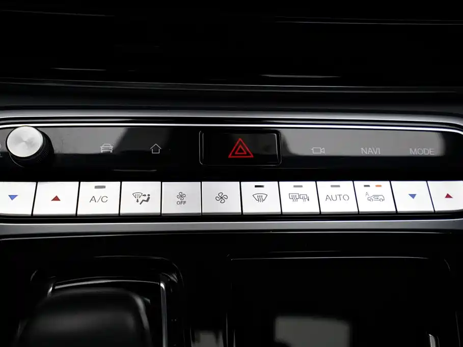 GAC Trumpchi Trumpchi M8 2021 Leading Show Series 390T Ultimate Edition фото 10