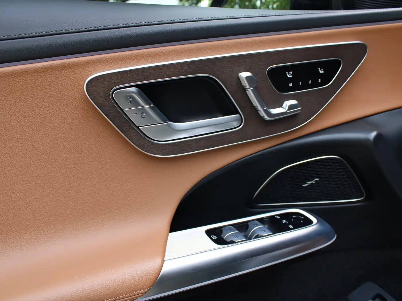 Mercedes-Benz E-Class 2024 Facelift E 300 L Fashion фото 23