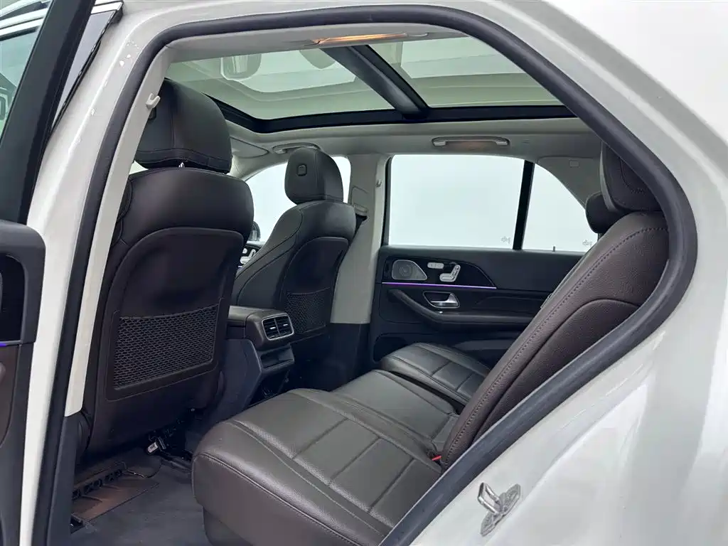 Mercedes-Benz GLE 2020 GLE 350 4MATIC Fashion фото 21