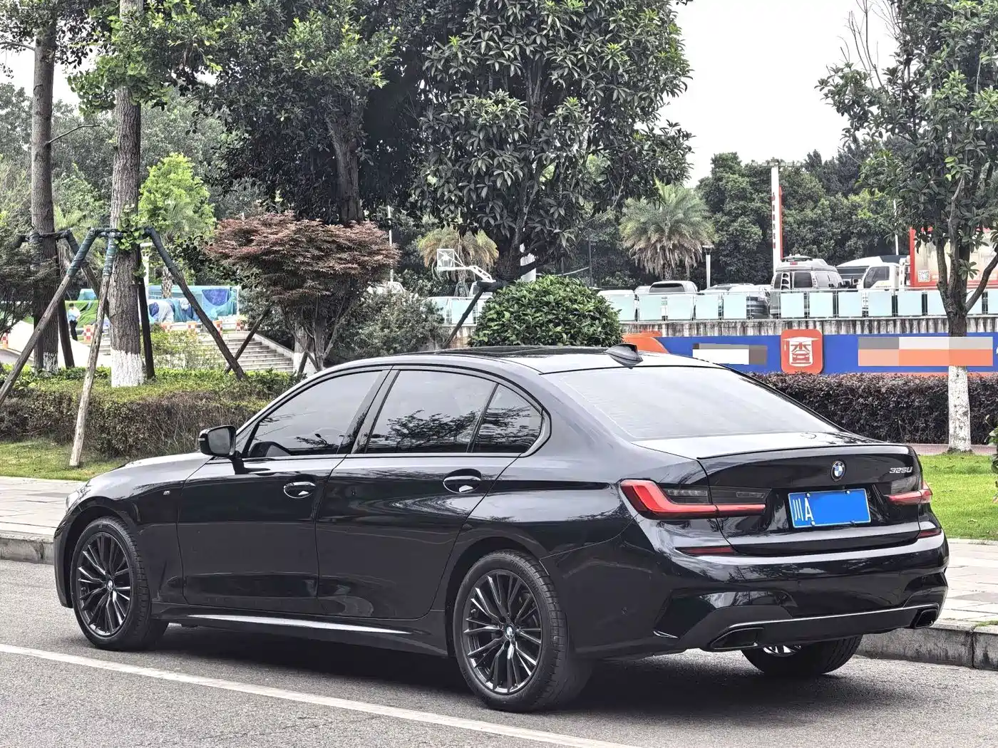 BMW 3 Series 2020 325Li M Sport Black Night Package фото 8