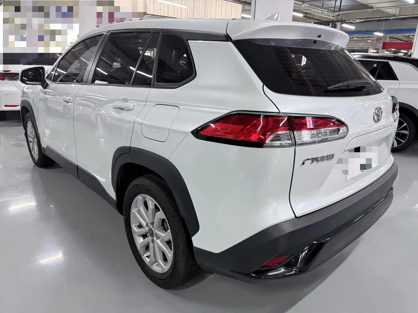 Toyota Frontlander 2023 2.0L CVT Sport Edition фото 20