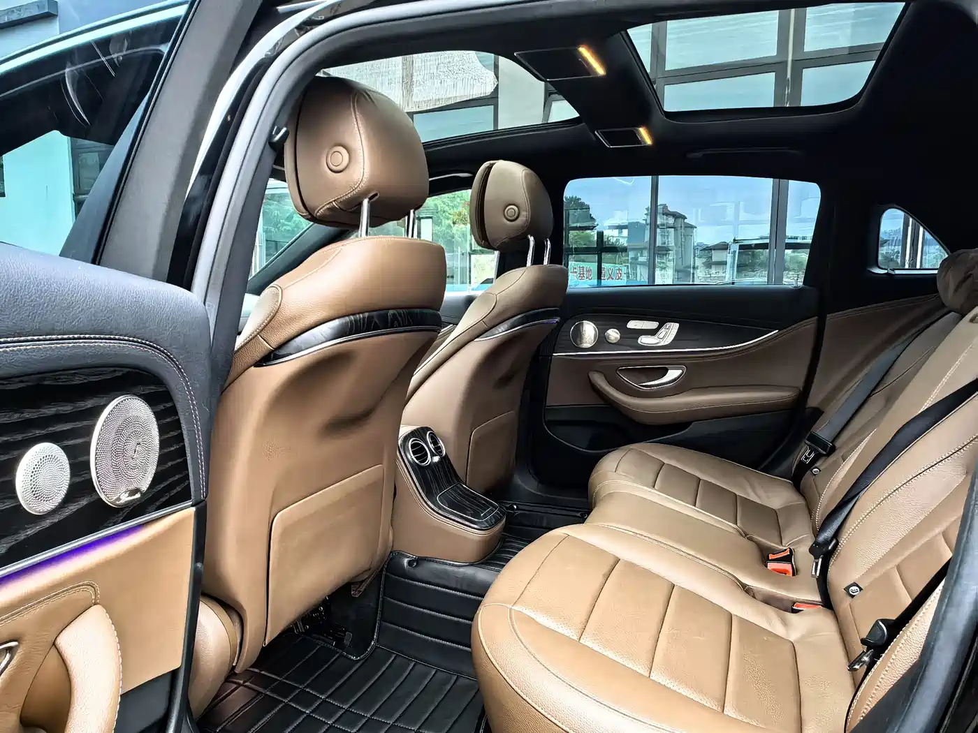 Mercedes-Benz E-Class 2022 Facelift E 300 L Luxury Style фото 8