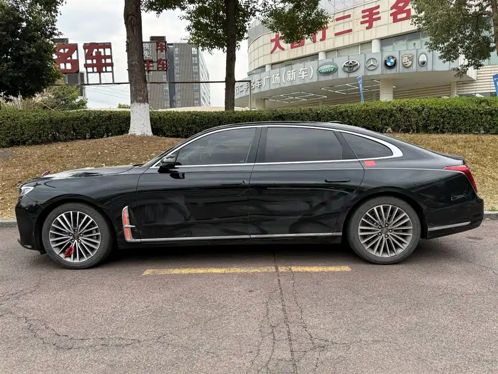  HONGQI H9