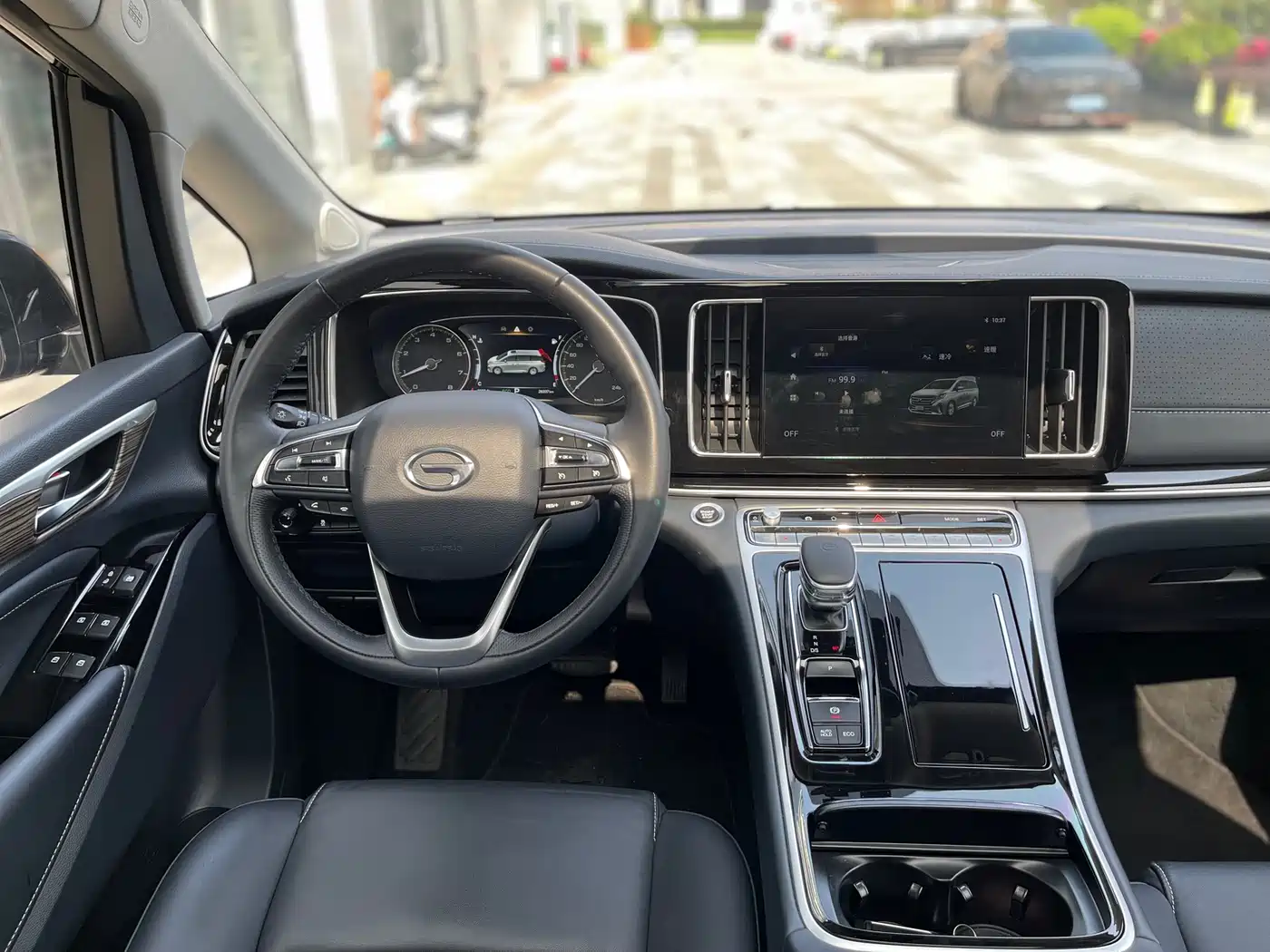 GAC Trumpchi Trumpchi M8 2023 Leading Series 390T Premium Edition фото 15