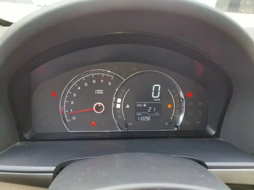 Roewe 350 2016 2015 Model 1.5L Manual Luxury Sunroof Edition