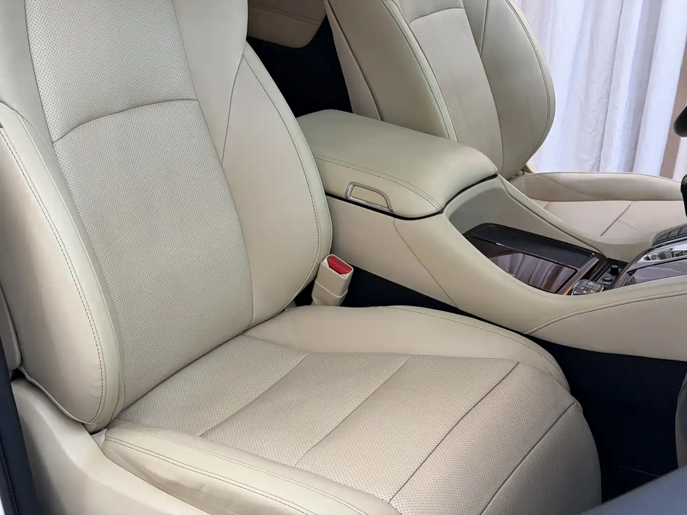Toyota Alphard 2018 3.5L Luxury фото 19