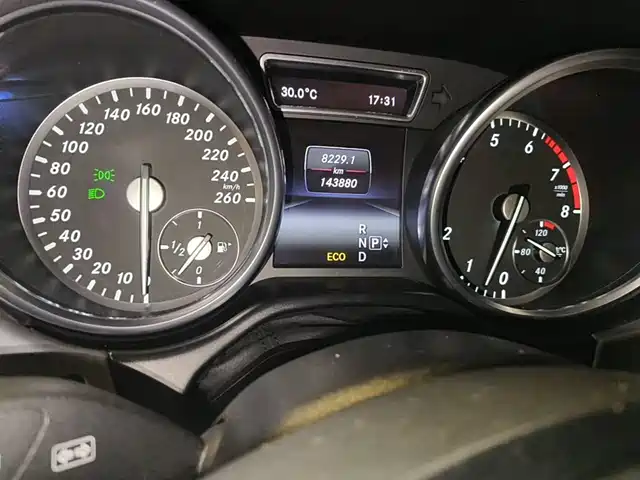 Mercedes-Benz M-Class 2015 ML 320 4MATIC — фото 4